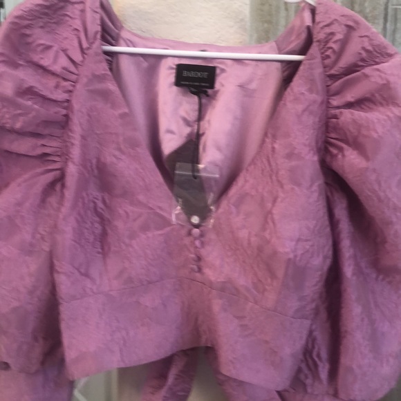 NWT Bardot Blouse Puff Sleeve V-Neck Tie back Size 6 Small - Picture 2 of 16